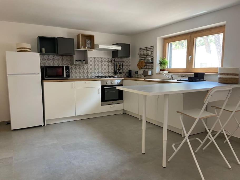 Casa Vacanze Amiche Del Mare Pulsano Bagian luar foto